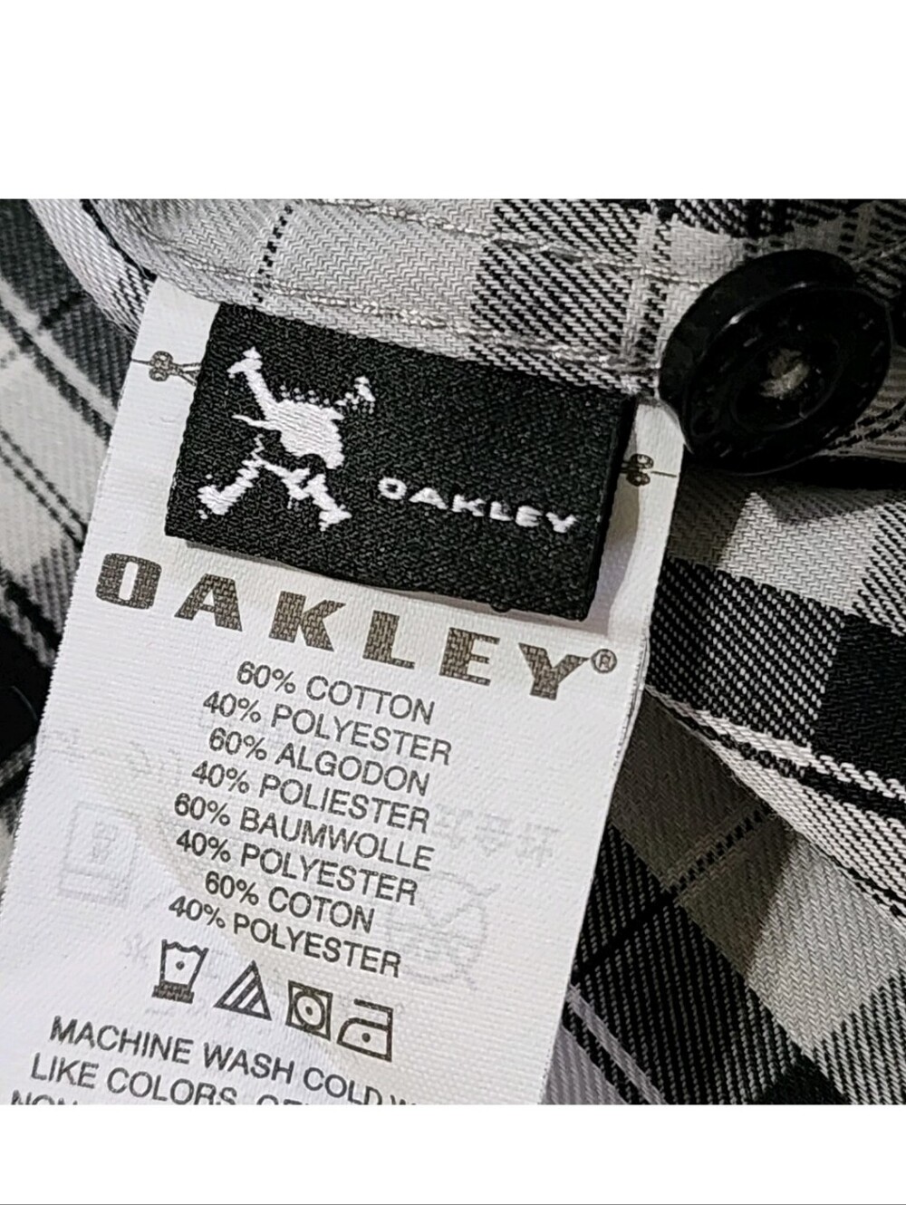 OAKLEY Plaid Shirt Men's XL Lightweight Gray Black EUC Button Up Long Sleeve - Picture 5 of 8